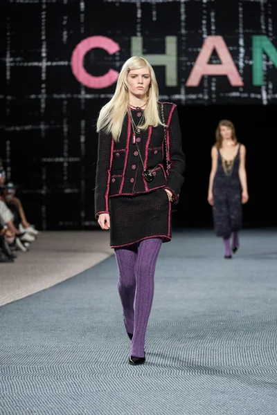 Look 46